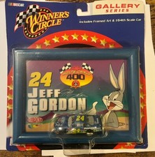  24 Jeff Gordon NASCAR Winner's Circle Gallery Series 1:64 Car Brand New Sealed