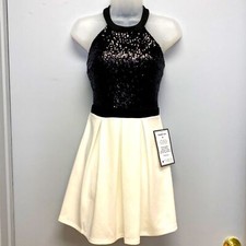 SALE! Perfect Spring Dress! B. Darlin Sequin Black White Dress Party Dress Sz 5