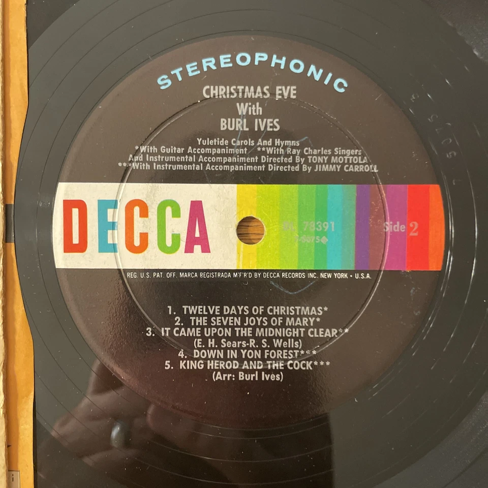 RARE Christmas Eve With Burl Ives LP Decca Stereo RARE Holiday Santa VG+ - Image 3 of 4