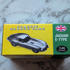 Jaguar Classic Sports Cars E-Type 1:43 Diecast Model With Case Boxed