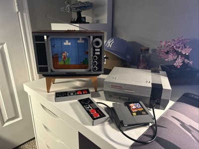LEGO Super Mario: Nintendo Entertainment System (71374) 100% Complete W/ Manual