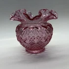FENTON DUSTY ROSE PINK PETAL GLASS CRISS CROSS DIAMOND STAR DOUBLE CRIMPED VASE