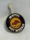 1969 MATTEL HOT WHEELS REDLINE ERA SAND CRAB METAL PIN/BUTTON — photo 1