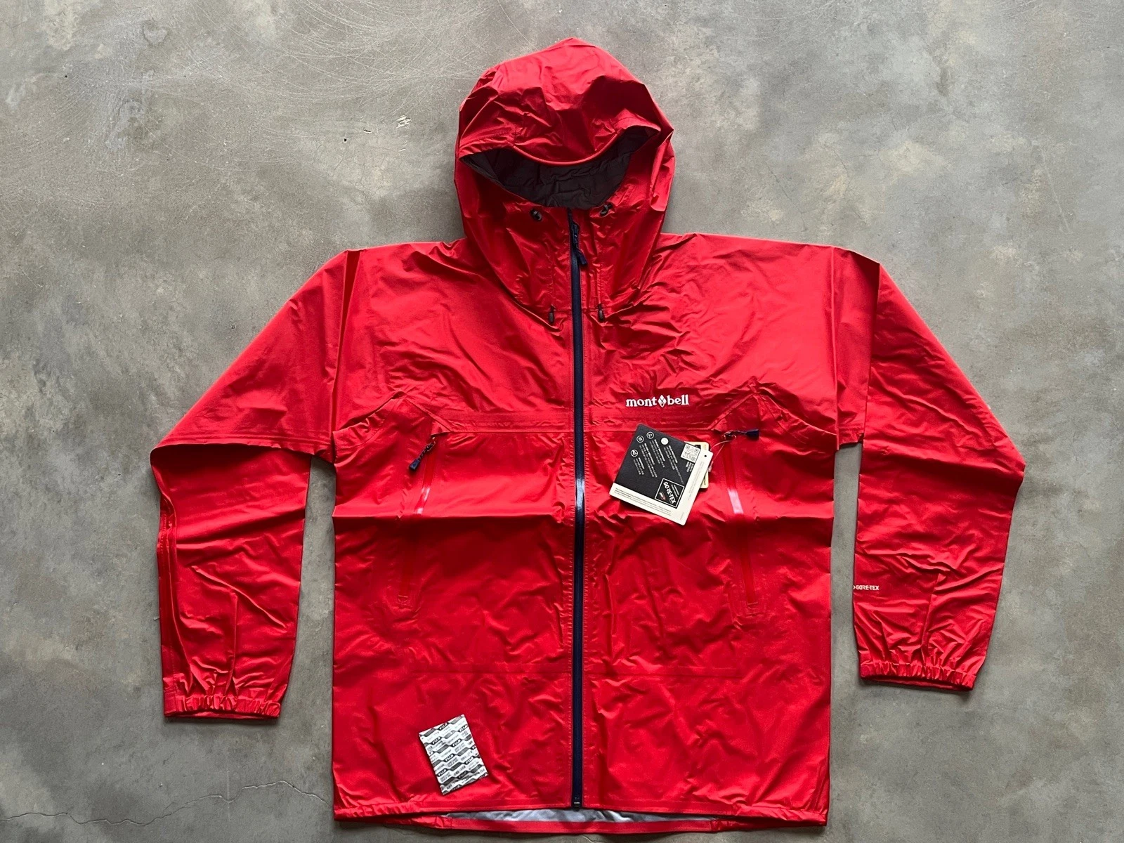 Montbell Mens Storm Cruiser Gore Tex Waterproof Jacket Japanese Size XL UK Large
Opens in a new wind