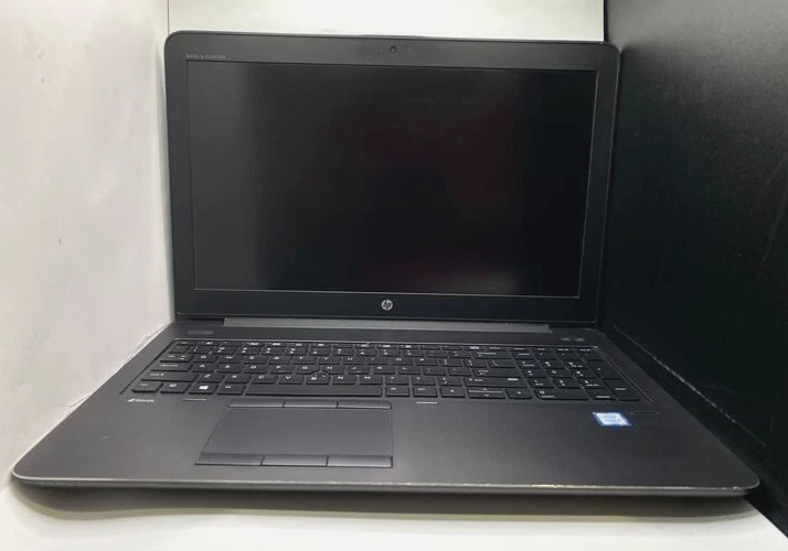 PARA REPUESTOS HP ZBook 15 G3 15.6" Intel Core i7-6820HQ @ 2.70GHz 32GB RAM 512GB SSD Foto 2 de 4
