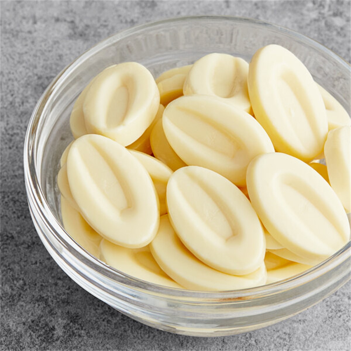 Valrhona Opalys 33% White Chocolate Feve 6.6 lb. WS-999VAL8118 | eBay