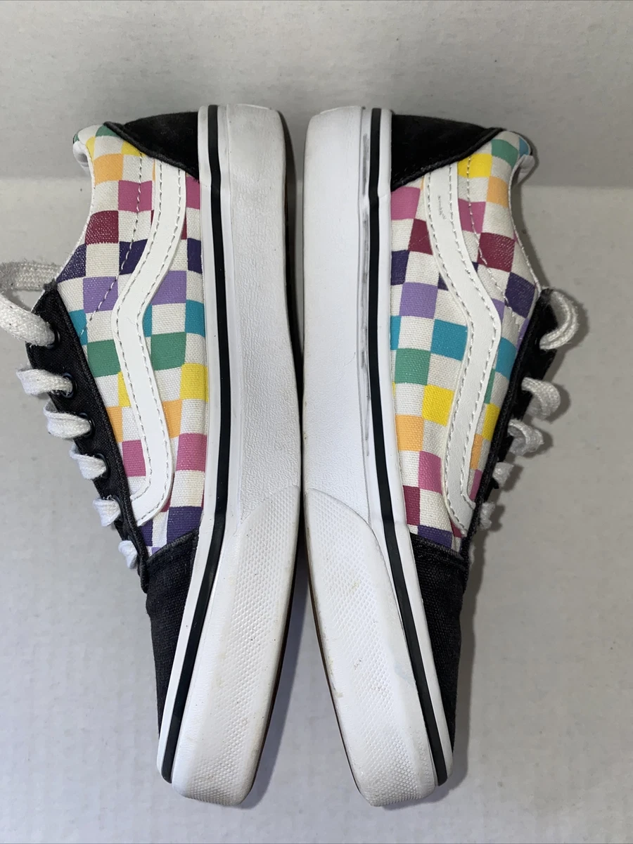 Vans top rainbow checkered