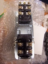 NEW ALLEN BRADLEY 849-ZOD321 PNEUMATIC TIMING RELAY 120VAC SER B 