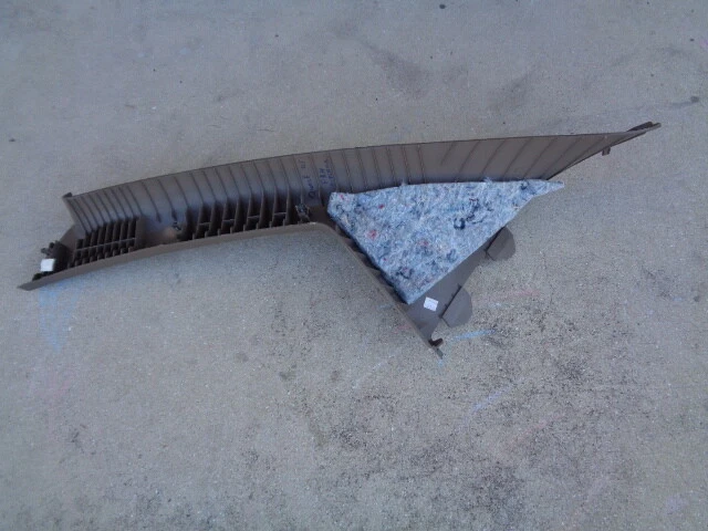 Nissan Quest 2005 pilar A delantero moldura lado derecho del pasajero - bronceado OEM Foto 2 de 3