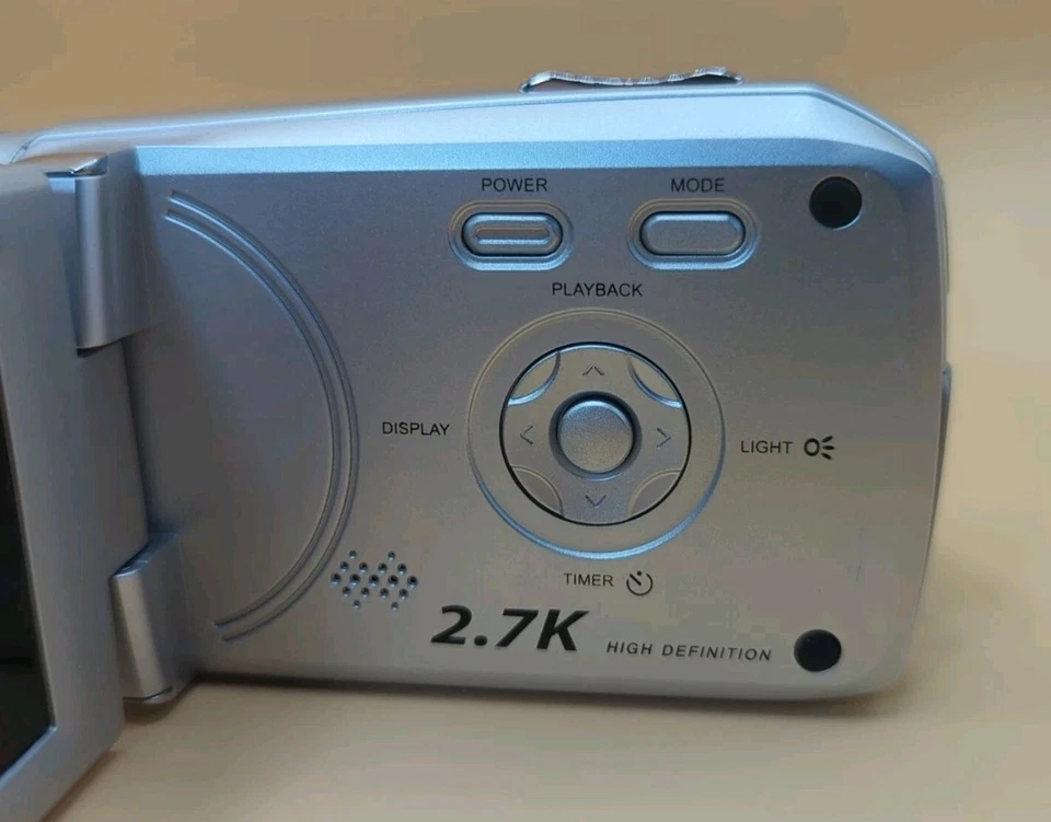 8MP Camcorder - Heyday™ Silver: Built-In Microphone, 512GB Storage, 2.7K Video - Image 2 of 4