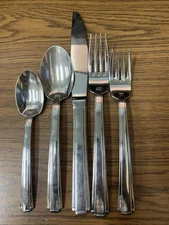 Oneida ETAGE Stainless 5pc place set USA Glossy Silverware BRAND NEW