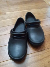 Crocs Mercy 10876 Womens Size 8 Black Rubber  Slip-On Work Clogs