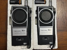 REALISTIC TRC-4 Walkie-Talkie  Radio Shack  CAT. NO. 21-122  2 CHANNEL  *PAIR*