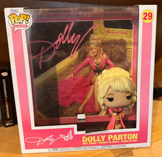 Dolly Parton Funko Pop (29)