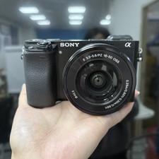 Sony Alpha 6000 24.3MP Digital SLR Camera w/16-50mm Lens Work well 95 New