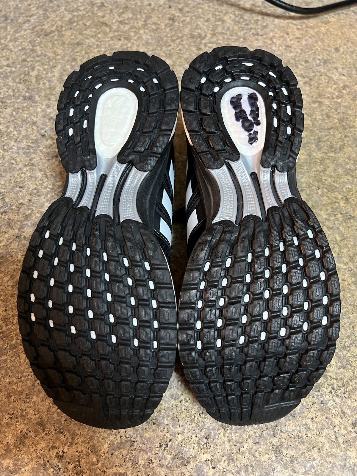 ADIDAS RESPONSE BOOST… - image 7