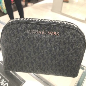 michael kors cosmetic bag