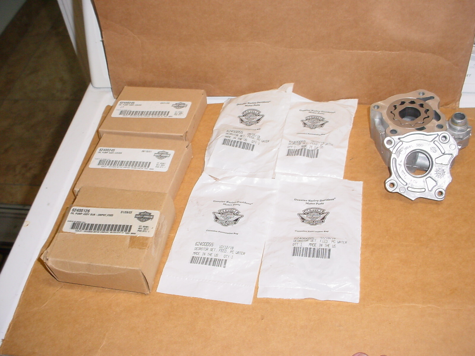 Harley Davidson M8 Oil Pump Lot of New Parts 13879 eBay