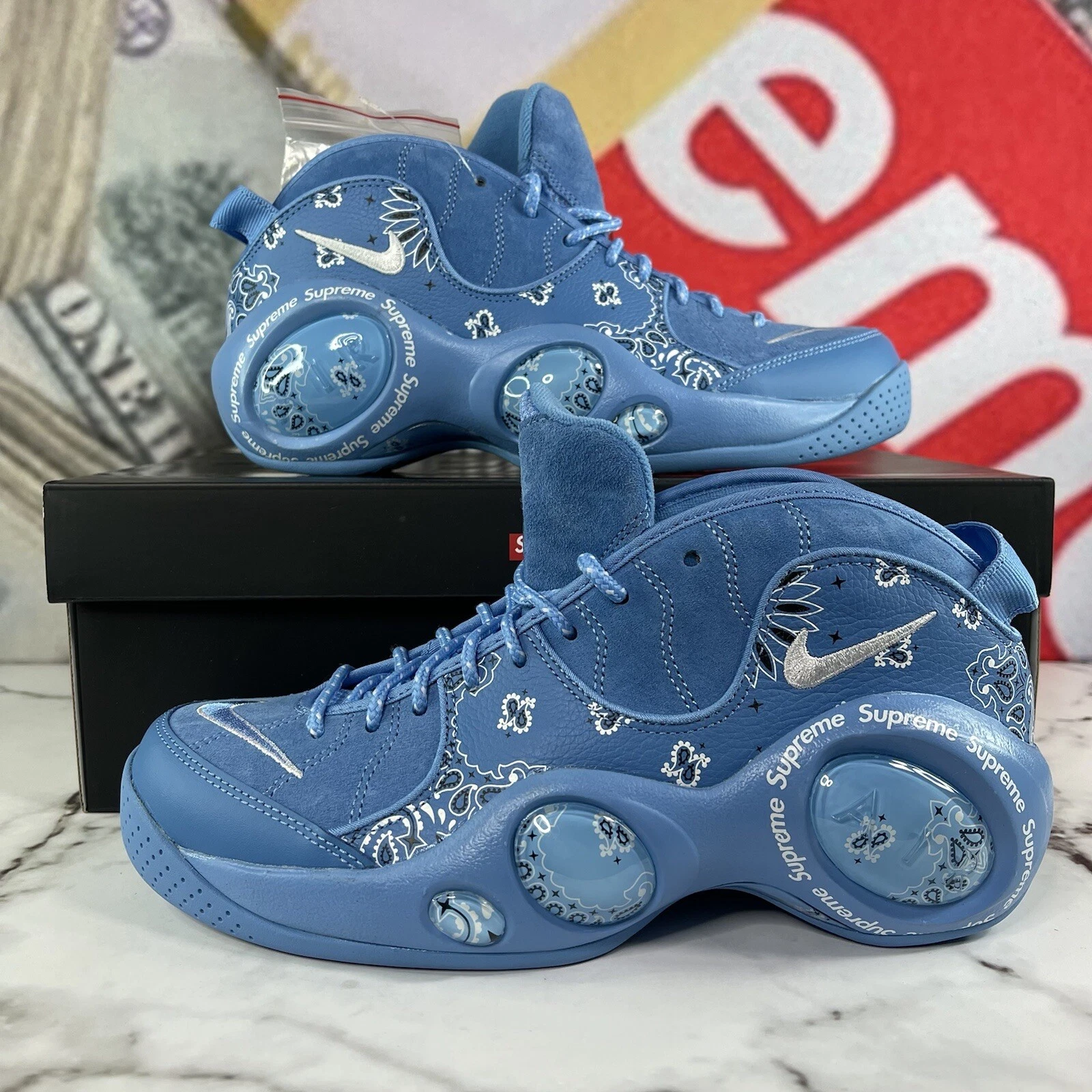 Taille 8,5   Nike Air Zoom Flight 95 SP x Supreme University Bleu 2022