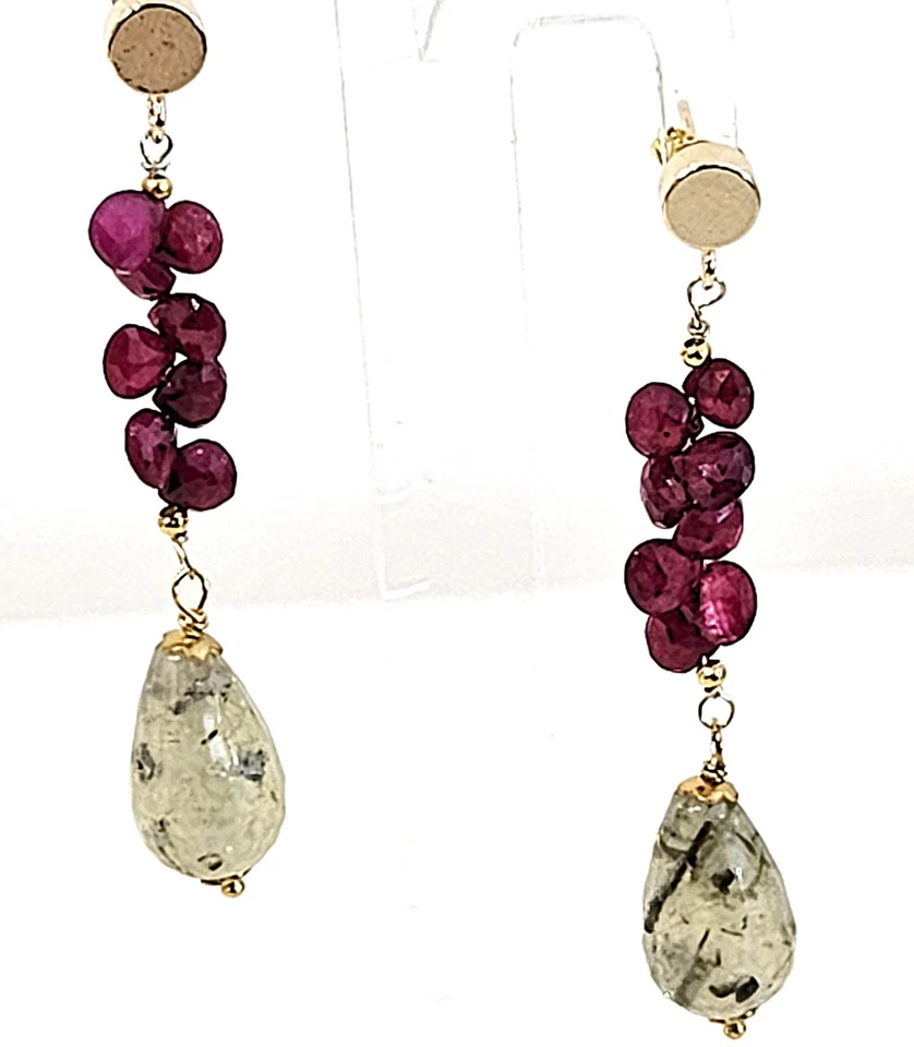 Orecchini in argento 925, rubini e prehnite naturali - Immagine 3 di 4