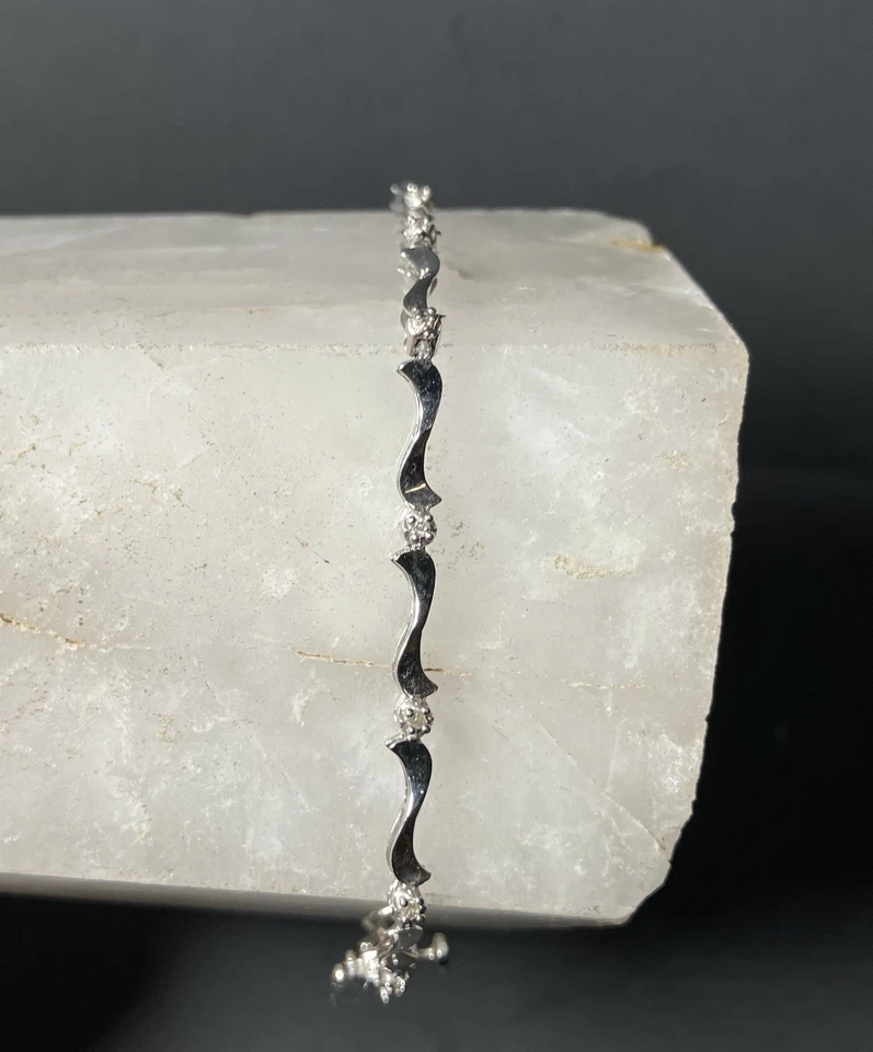 Brazalete tenis oro amarillo 10k ópalo diamantes 7" Foto 3 de 4