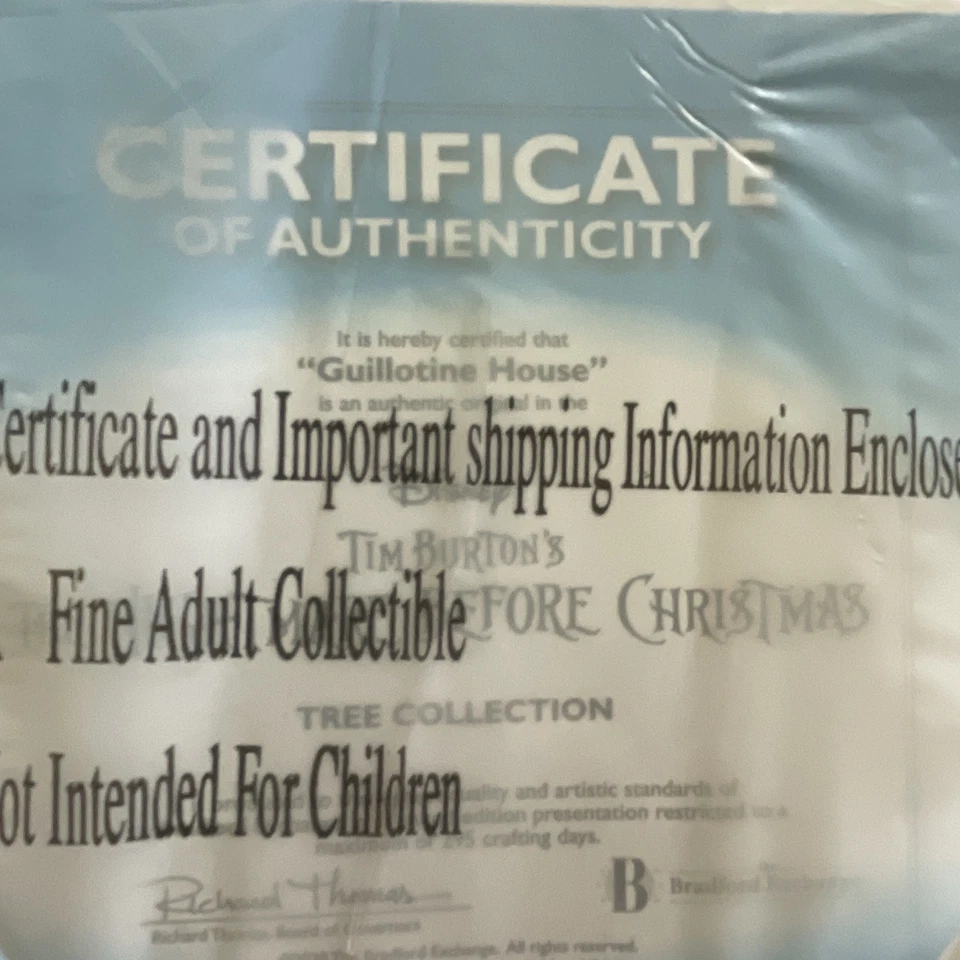 Nightmare Before Christmas Tabletop Tree Coll.~ GUILLOTINE HOUSE & GHOST - BNIB - Image 4 of 4