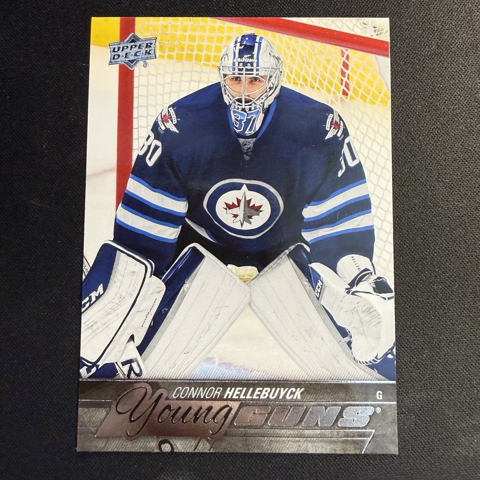 2015-16 Upper Deck Young Guns #214 Connor Hellebuyck RC Winnipeg Jets