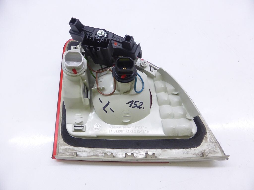 BMW 5er E61 Heckleuchte Rücklicht links innen 7177697 online  