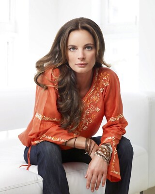 GABRIELLE ANWAR 8x10 PHOTO * 