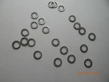 STAINLESS STEEL INTERNAL TOOTH  STAR LOCK WASHERS. 3/8 IN. 18-8 , 24 PCS. NEW