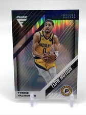 2022-23 Panini Flux Tyrese Halliburton Flow Motion Silver Prizm Indiana Pacers