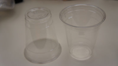 100 transparente Becher Plastikbecher PLA Bio-Kunststoff 300 ml + DOM-Deckel