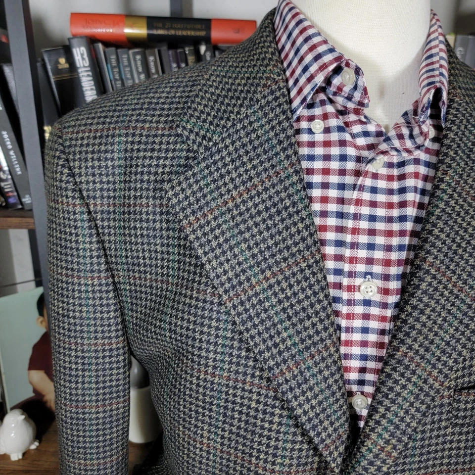 VTG Ralph Lauren Men's Sport Coat Three Button Houndtooth Plaid Wool Size 42R - Image 4 of 4