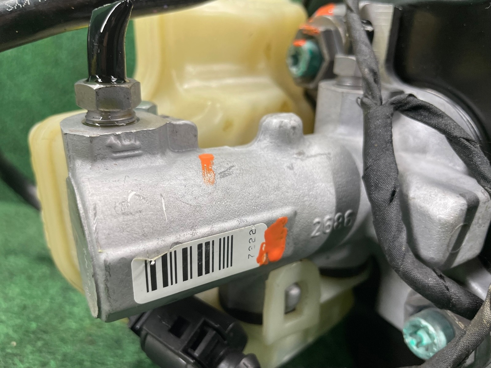 Bentley Continental GT 2003-2012 Brake master cylinder