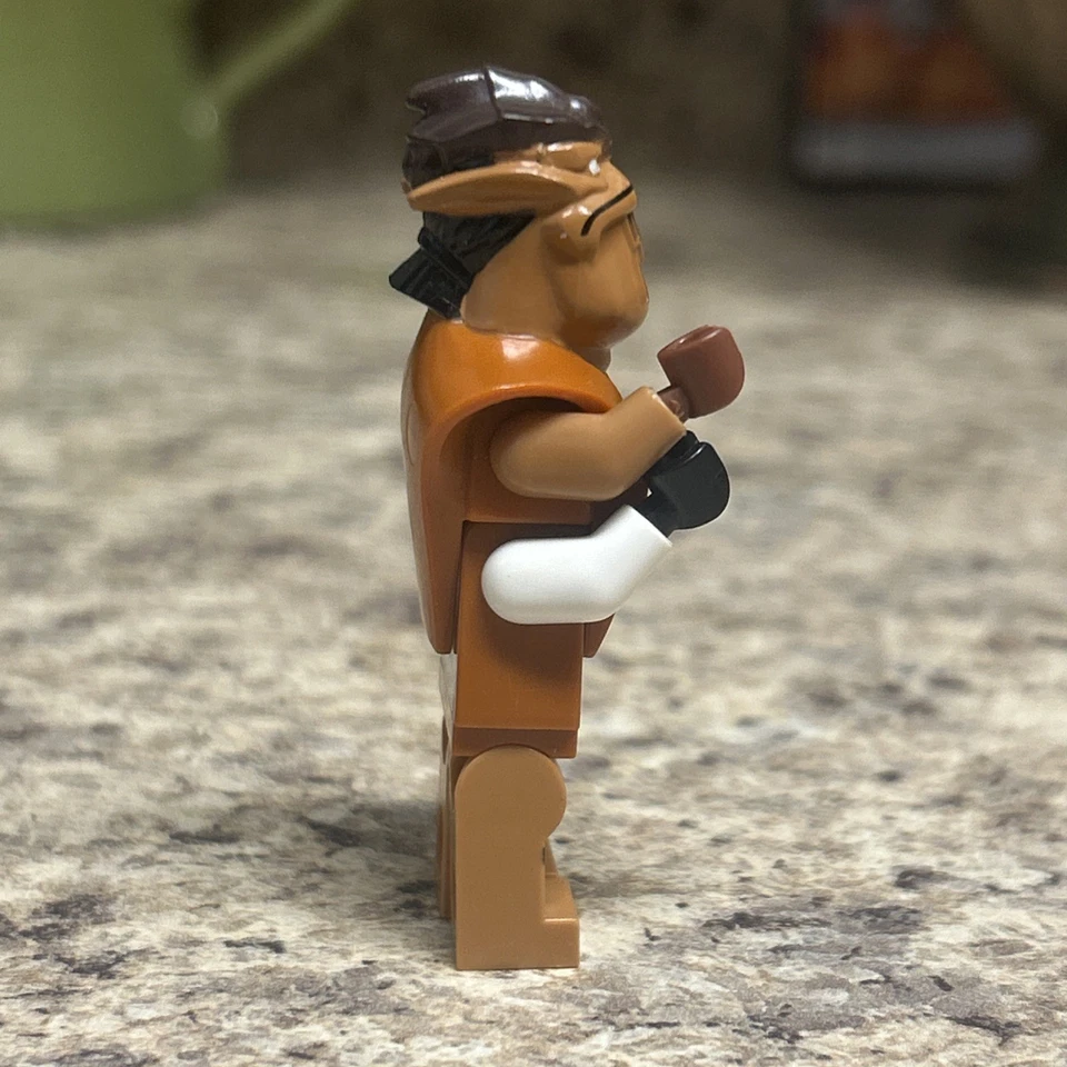 Pong Krell LEGO Star Wars Mini Figure 75004 - Image 2 of 4