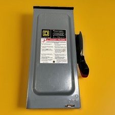    AN   QTY 1  Square D H321NRB 30A 240V Fusible Safety Switch 3-Pole 1