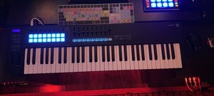 Novation Launchkey MK3 61-Note Keyboard Controller - Black