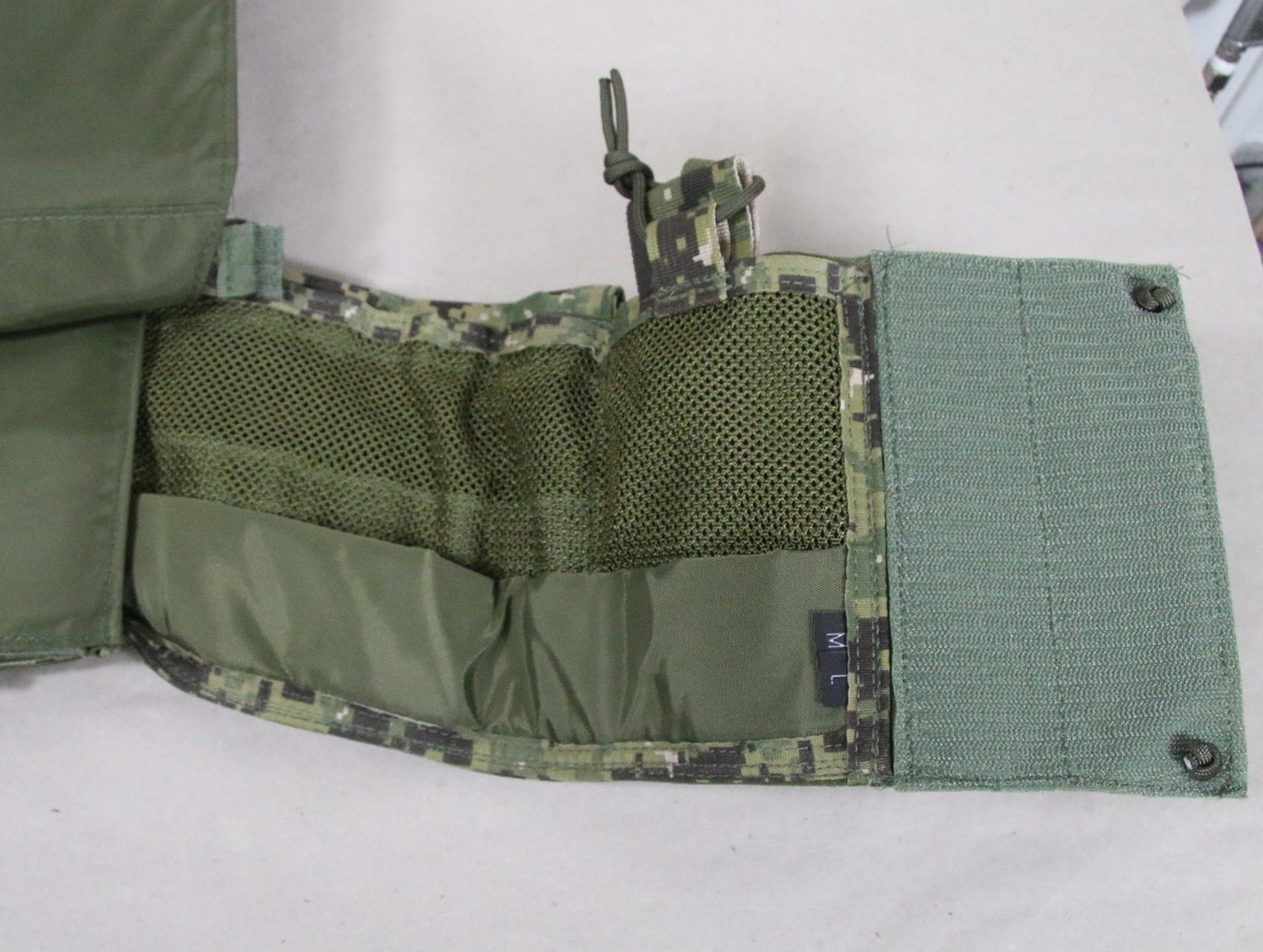 LBT-6094A Gen II AOR2 Plate Carrier Medium/Large AOR-2 Woodland