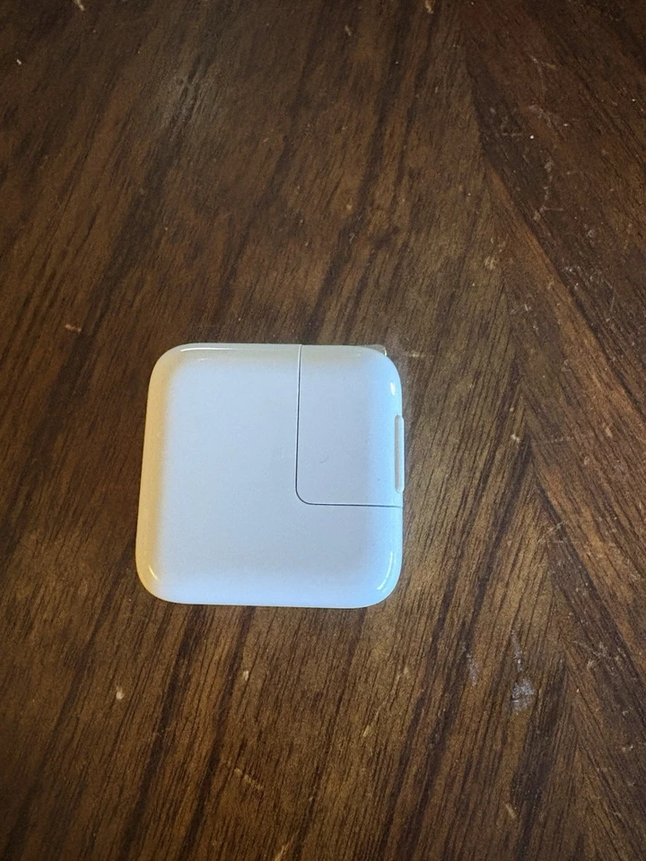 Apple 10W USB Power Adapter OEM Wall Charger A1357 for iPhone, iPad, and iPod - Image 4 of 4