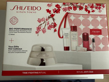 Shiseido Bio Performance Advanced Revitalizing  50 ml im Set + Zugaben - Neu OVP