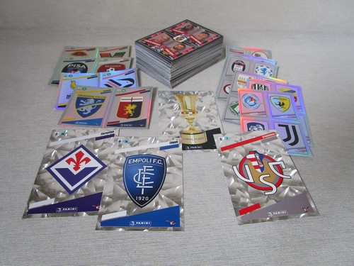 5-PANINI CALCIATORI 2022-2023-LOTTO DI 176 FIGURINE DIVERSE (13 SCUDETTI)-OTTIME