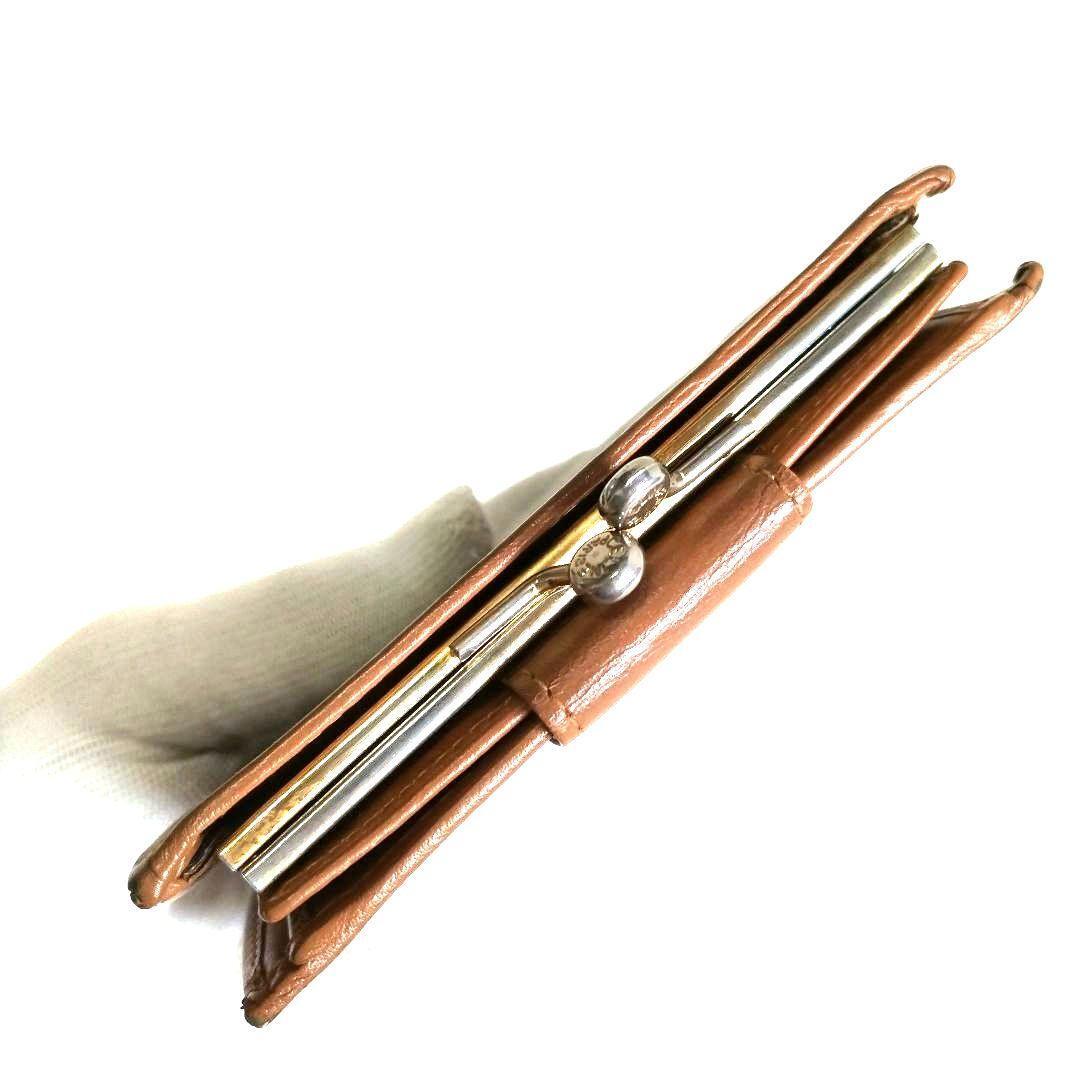 CELINE Triomphe All-over Pattern Gold Clasp Bi-fold Wallet CELINE Triomphe All-over Pattern Gold Clasp Bi-fold Wallet