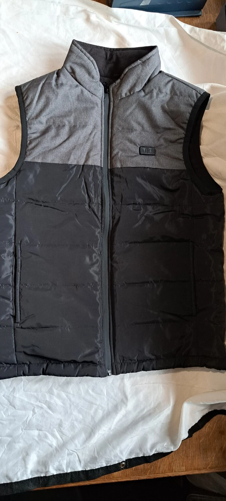 Ejoy Heated vest - usb powered - black - S - new - warm winter gilet
