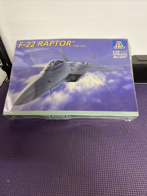 Italeri 1:72 F-22 Raptor Plastic Model Kit 1207 NIPW.  Factory Sealed 
