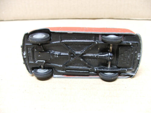 Micro Models GB/15 Vanguard Estate car, Made in Australia - Picture 7 of 7