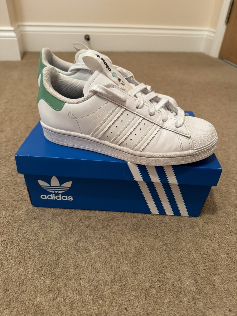 Adidas City Pack Paris NWT Adidas City Collection Pack Paris