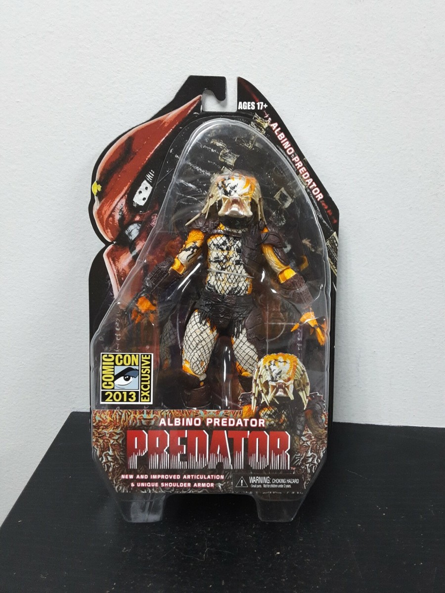 ネカ　アルビノプレデター NECA COMIC CON EXCLUSIVE 2013 PREDATOR ALBINO PREDATOR ACTION