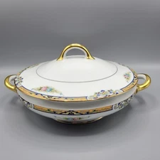 Vtg Royal Bayreuth Bavaria Porcelain Tureen With Lid Vegetable Dish Gold Handles