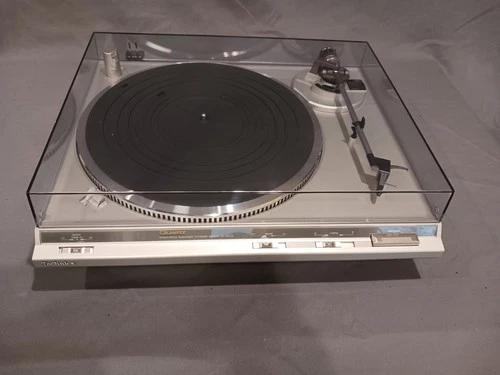 TECHNICS SL-QD35 DIRECT DRIVE AUTOMATIC TURNTABLE