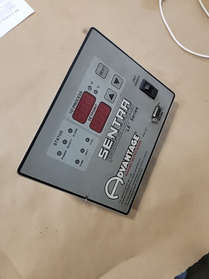 Advantage Electronics 239125 Sentra LE Series Temperature Controller